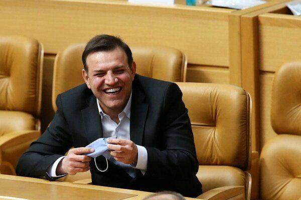 1614739085335041069.jpg 1614739085335041069.jpg