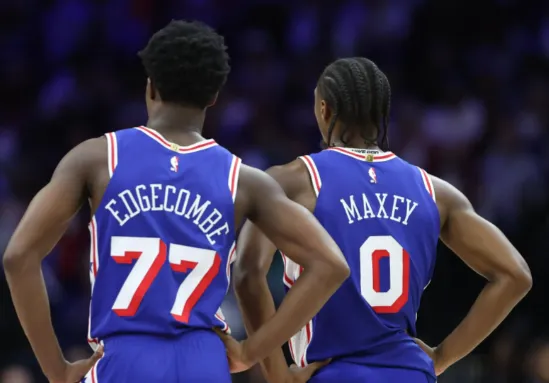 开云登录入口-76人与魔术将在东部附加赛首轮相遇，本赛季76人2胜1负占优